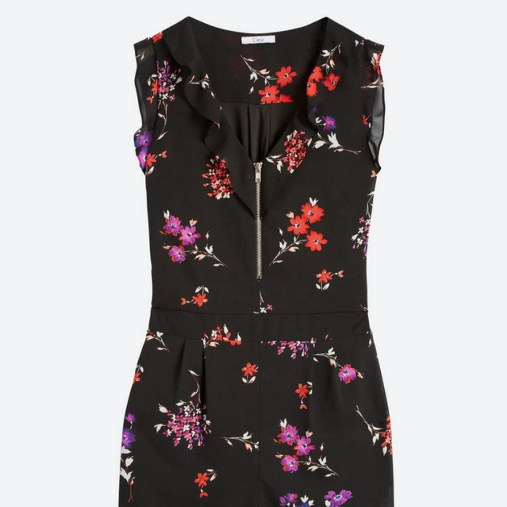 Dex Tonette V-neck Romper